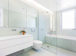 Стеклянные перегородки для ванной комнаты – примеры наших работ