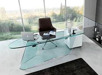 Мебель из стекла для офиса в короткие сроки с гарантией завода производителя – примеры наших работ